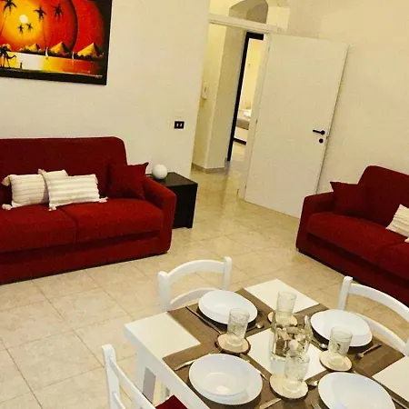 Maison Becca *